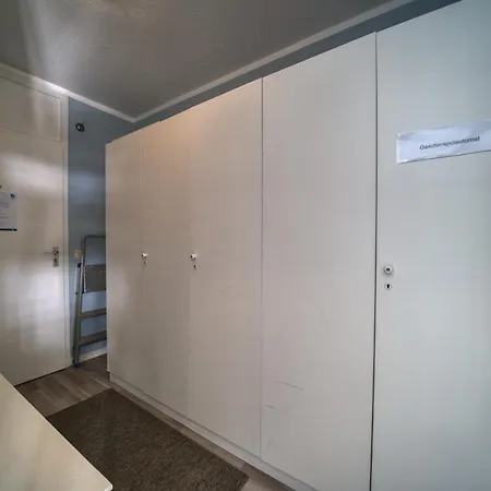 - Haus N, App 0n0402 Apartment